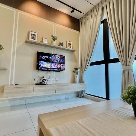 Royale Cottage Midvalley Netflix Pools 4 Pax Johor Bahru Bagian luar foto