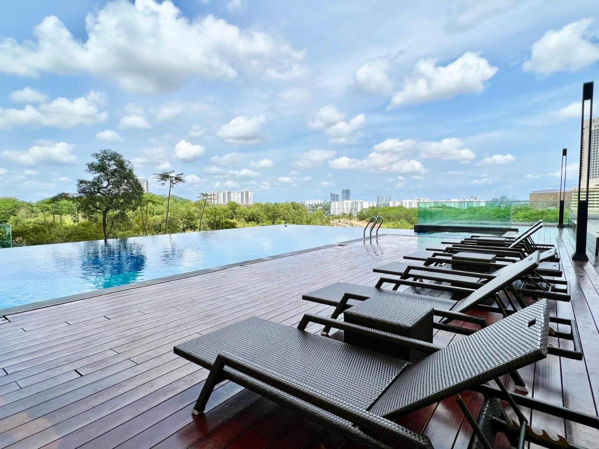 Royale Cottage Midvalley Netflix Pools 4 Pax Johor Bahru Bagian luar foto